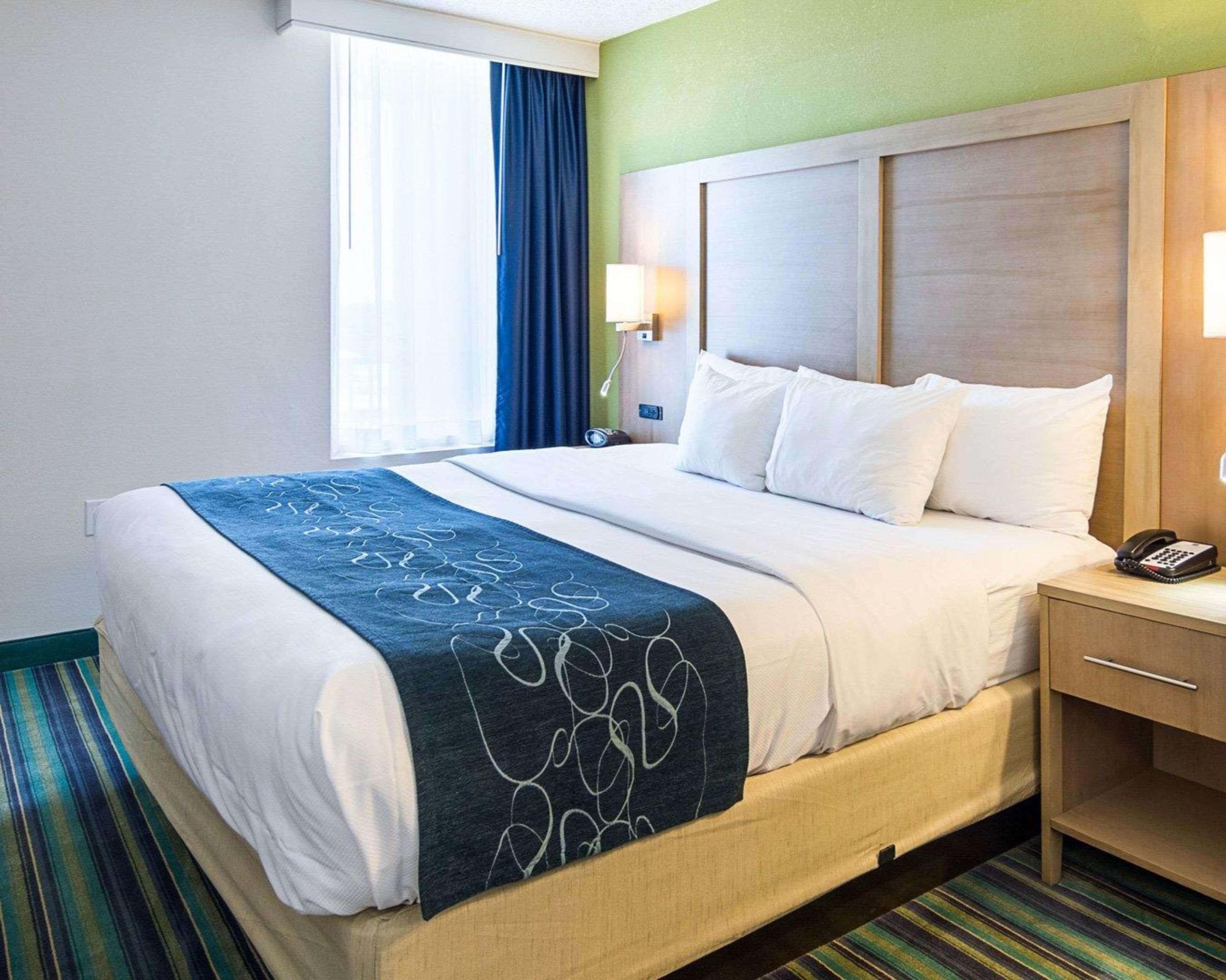 Comfort Suites Beachfront Virginia Beach Buitenkant foto