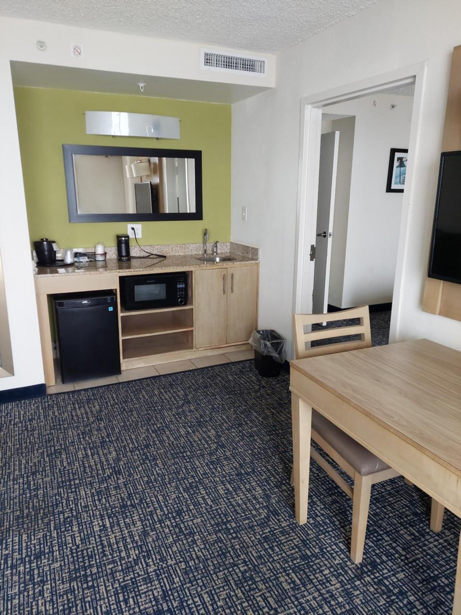 Comfort Suites Beachfront Virginia Beach Buitenkant foto