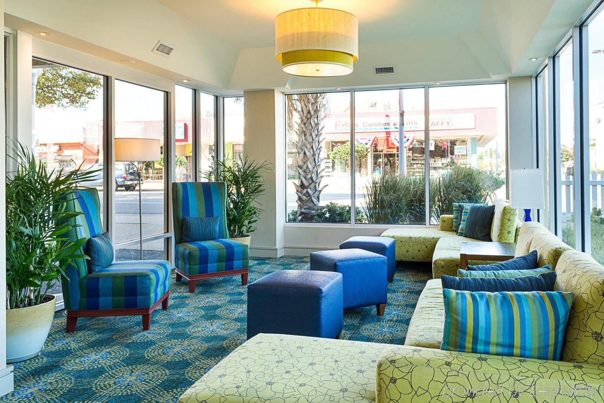 Comfort Suites Beachfront Virginia Beach Buitenkant foto