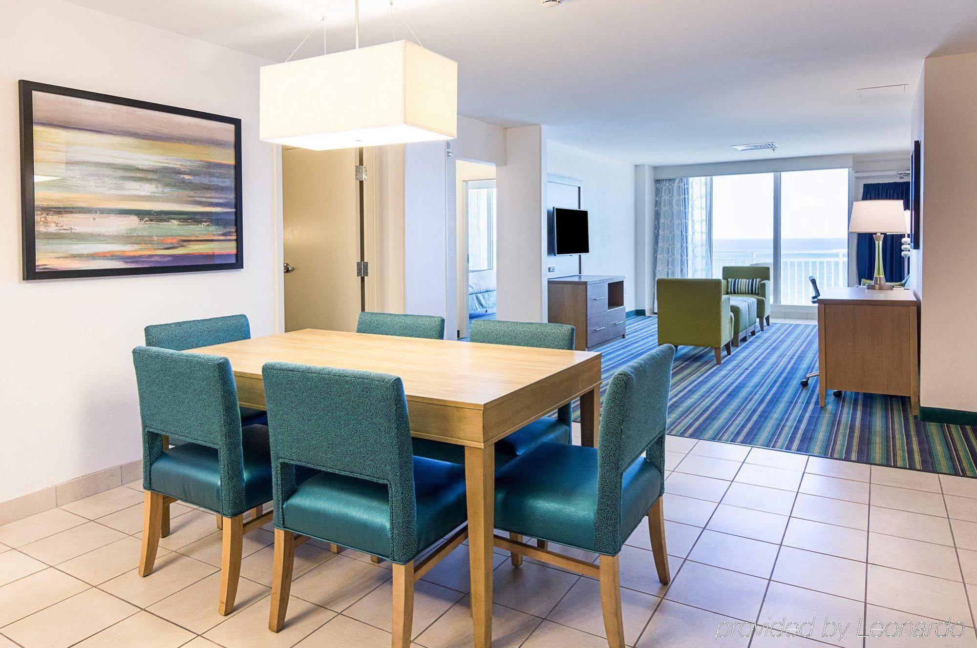 Comfort Suites Beachfront Virginia Beach Buitenkant foto