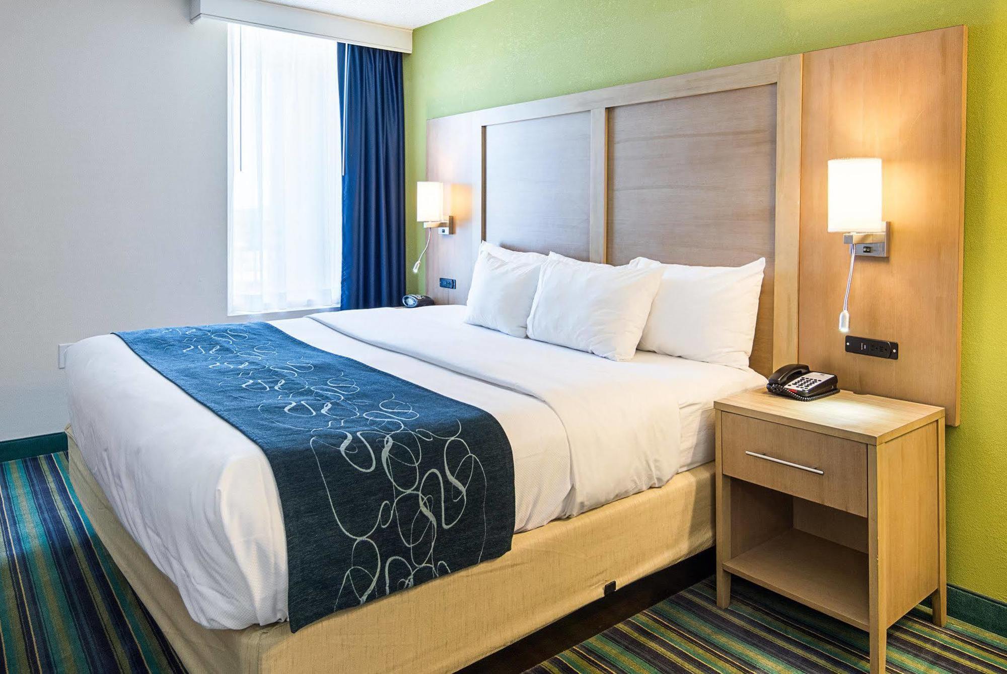 Comfort Suites Beachfront Virginia Beach Buitenkant foto