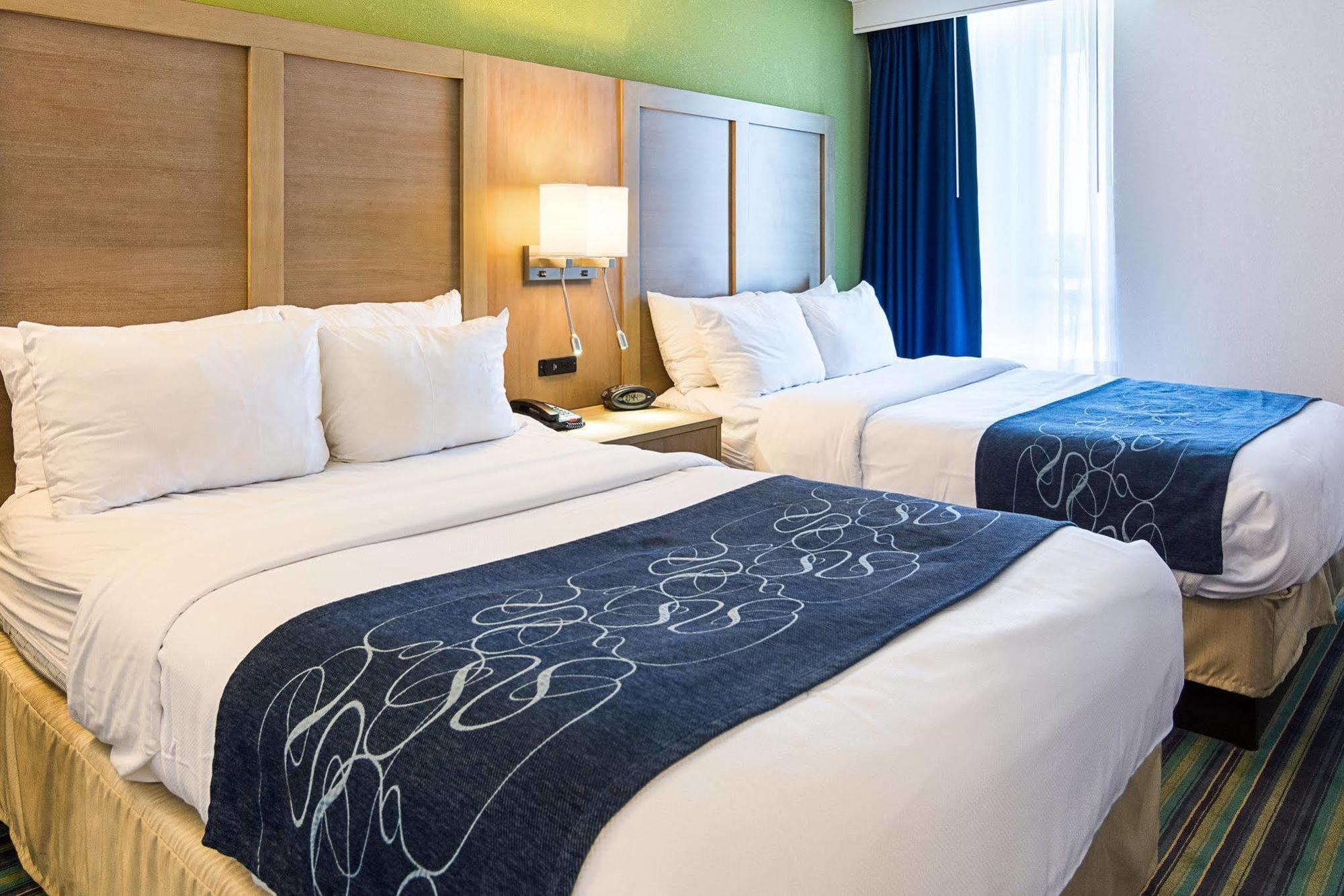 Comfort Suites Beachfront Virginia Beach Buitenkant foto
